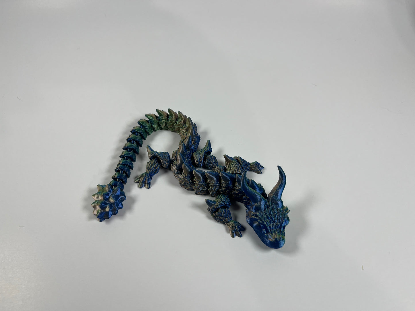 ARTICULATED HORNED DRAGONS