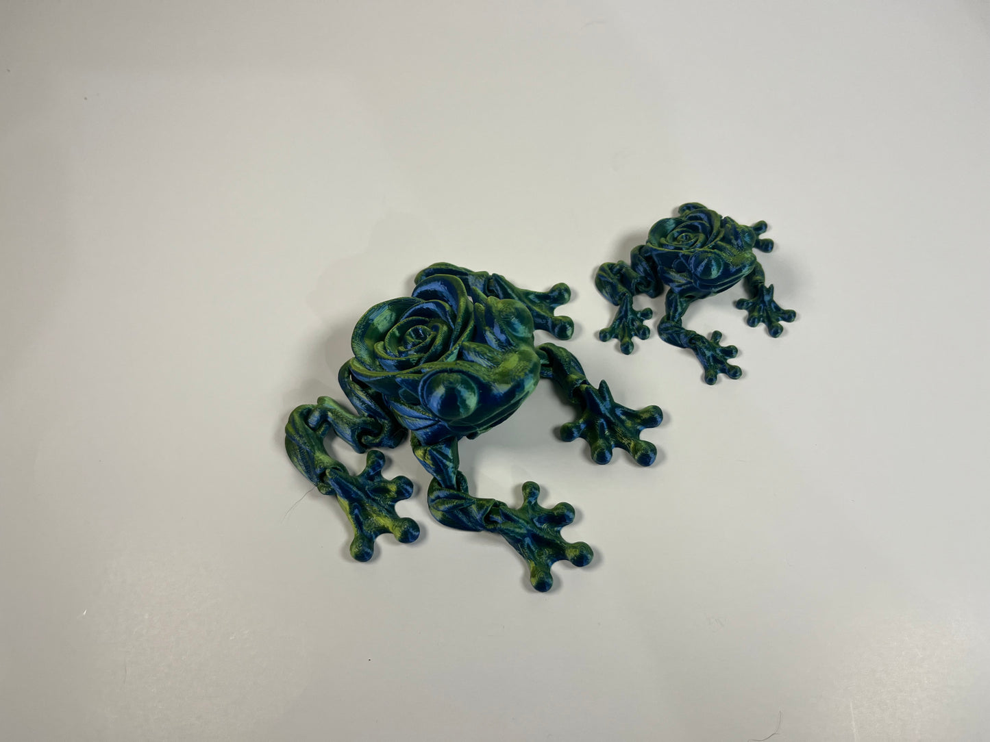 ARTICULATED ROSE FROG