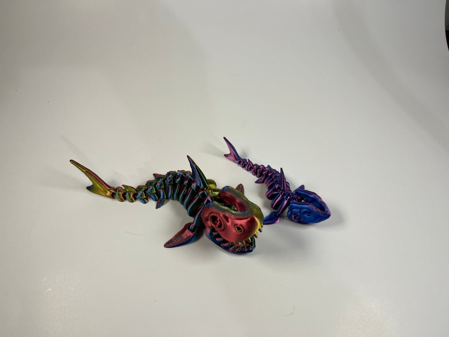 ARTICULATED SHARK