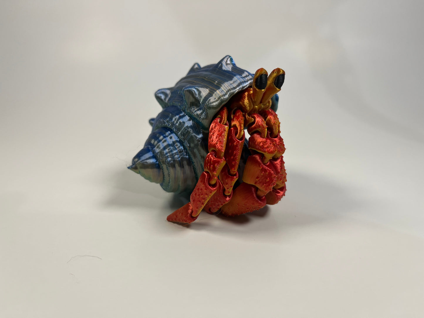 ARTICULATED HERMIT CRAB WITH SHELL