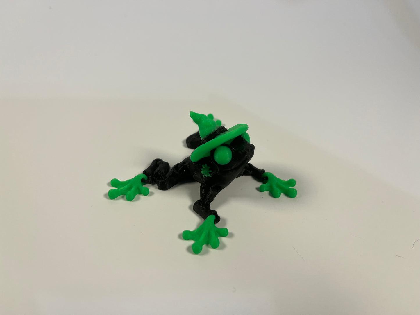 Articulated Witch Frog