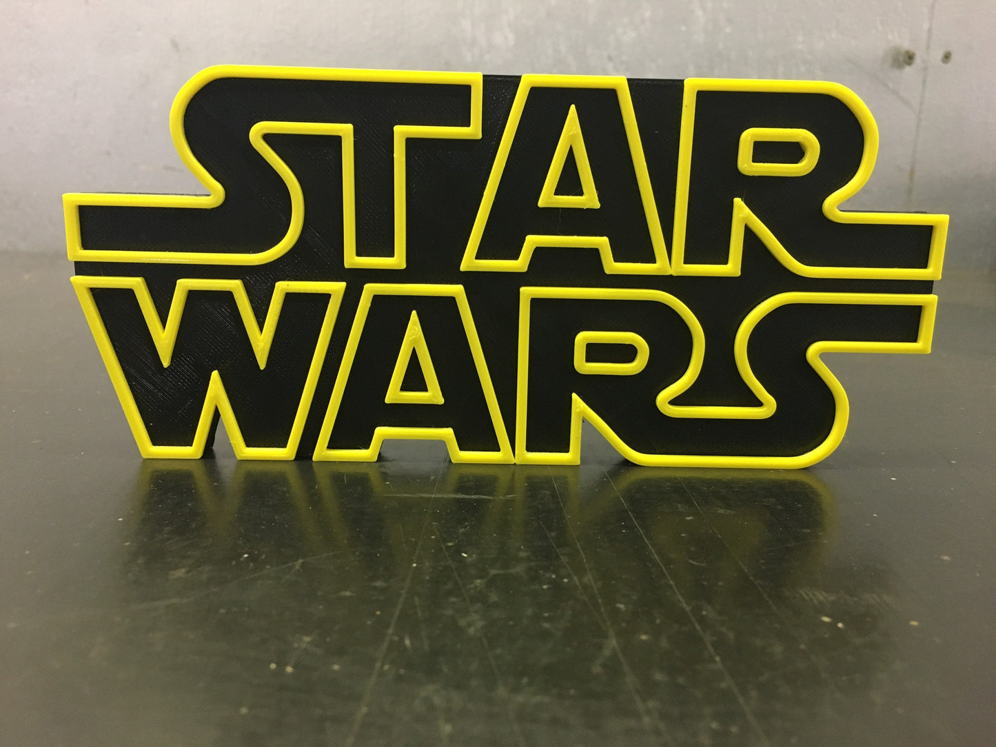 STAR WARS logo/shelf display