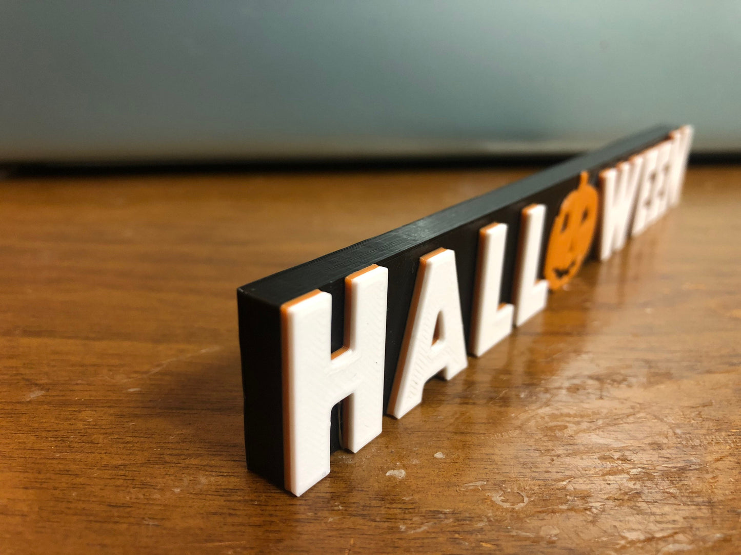 V3 Halloween logo/shelf display