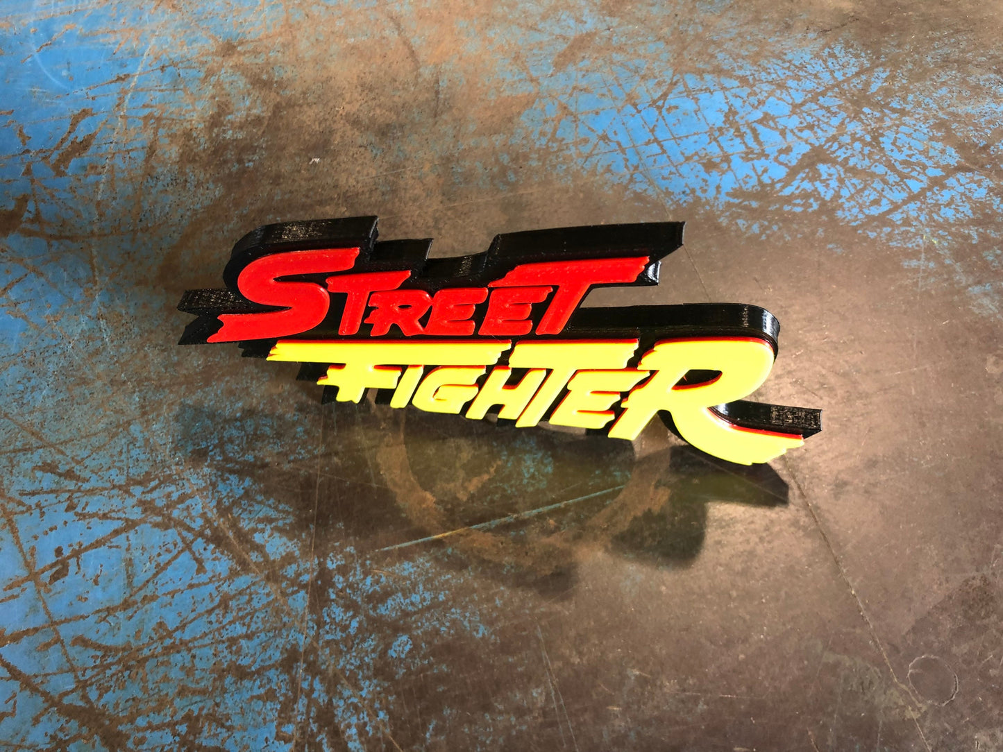 Street Fighter logo/shelf display