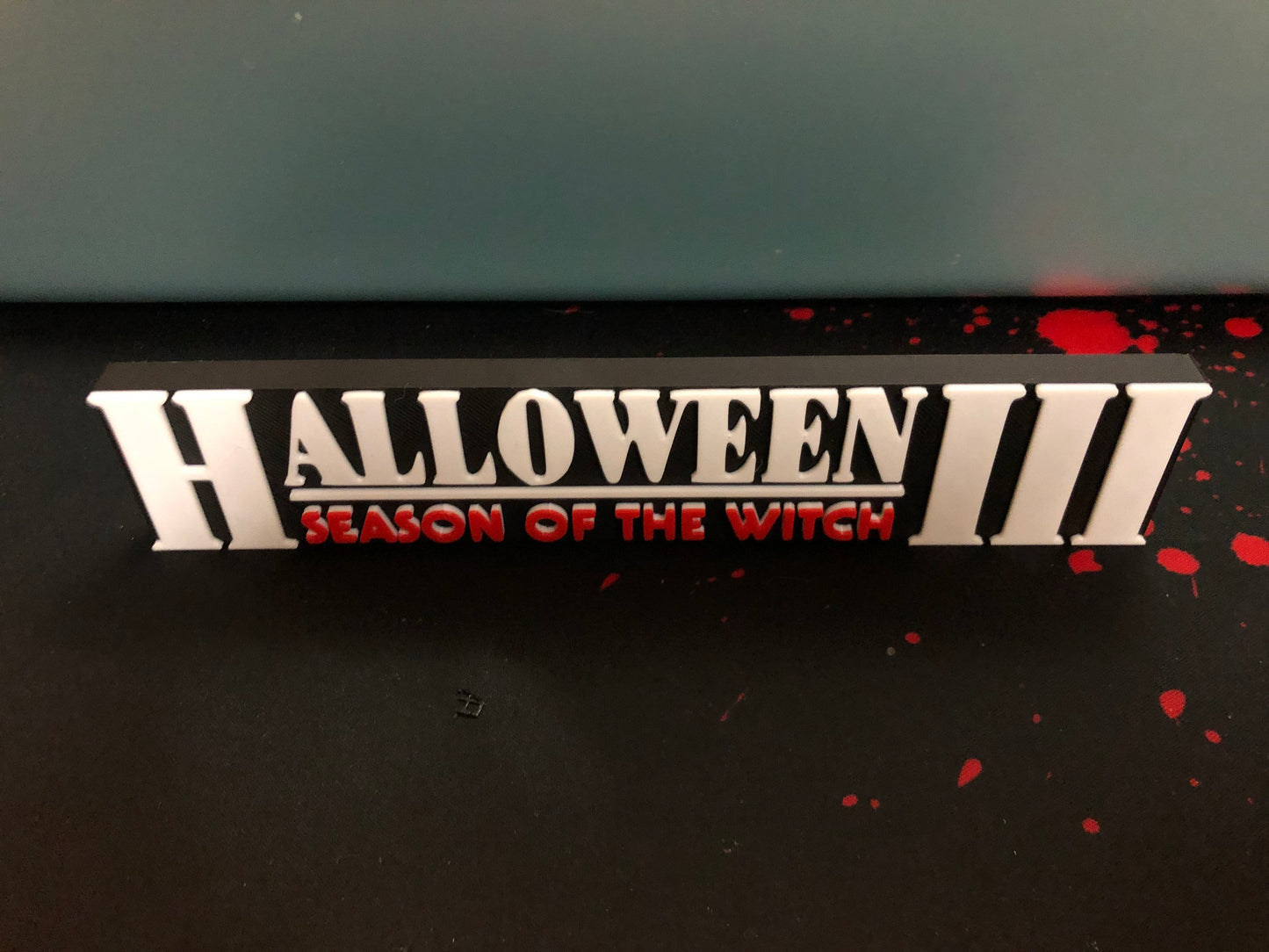 Halloween III logo/shelf display