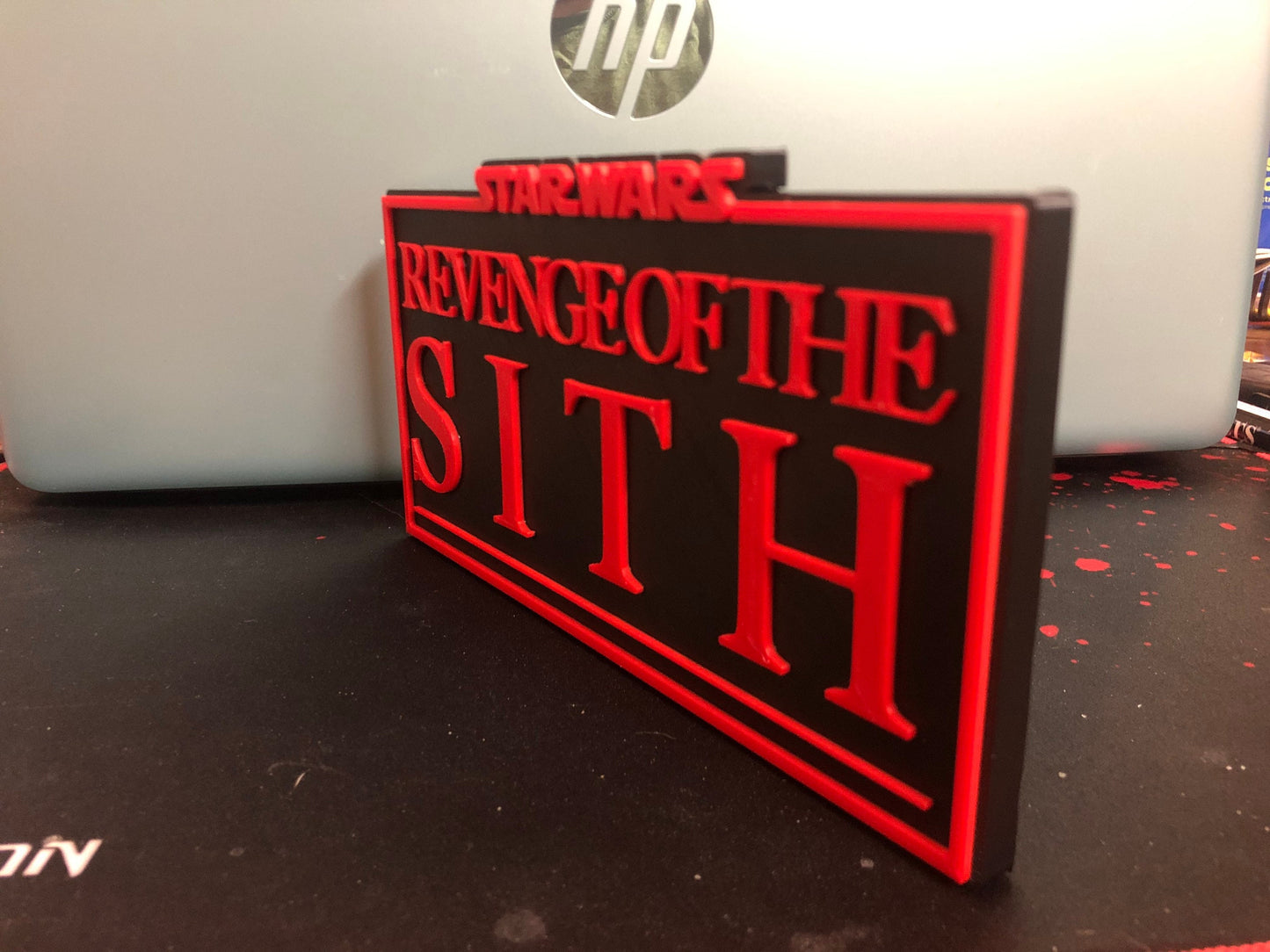 Revenge of the Sith logo/logo display