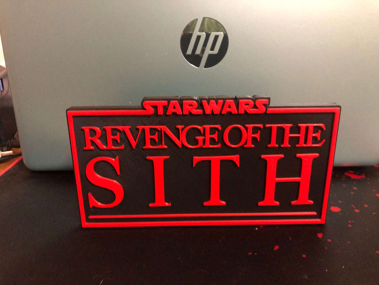 Revenge of the Sith logo/logo display